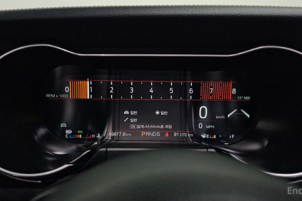 2022 Ford Mustang с пробегом 49 877 км