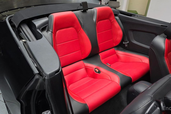 2022 Ford Mustang с пробегом 45 024 км