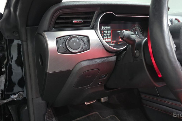 2022 Ford Mustang с пробегом 45 024 км