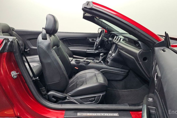 2022 Ford Mustang с пробегом 49 877 км