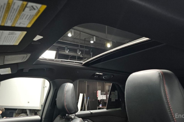 2024 Ford Explorer с пробегом 13 933 км