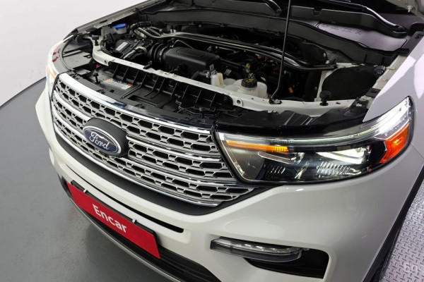 2023 Ford Explorer с пробегом 19 395 км