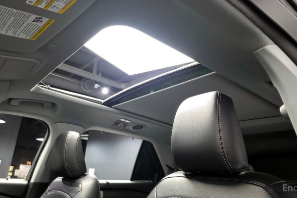 2023 Ford Explorer с пробегом 14 468 км