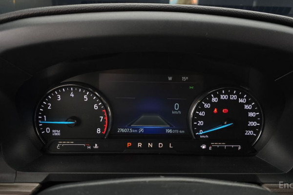 2022 Ford Explorer с пробегом 27 607 км