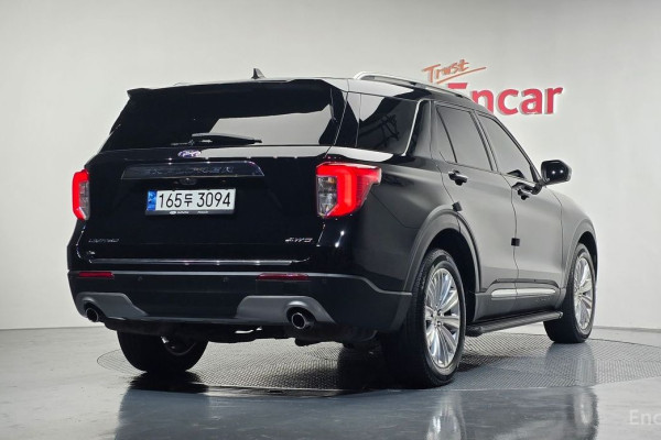 2022 Ford Explorer с пробегом 64 509 км