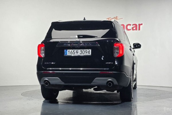 2022 Ford Explorer с пробегом 64 509 км