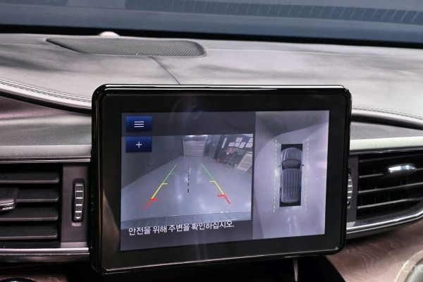 2023 Ford Explorer с пробегом 47 256 км