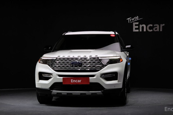 2022 Ford Explorer с пробегом 54 168 км
