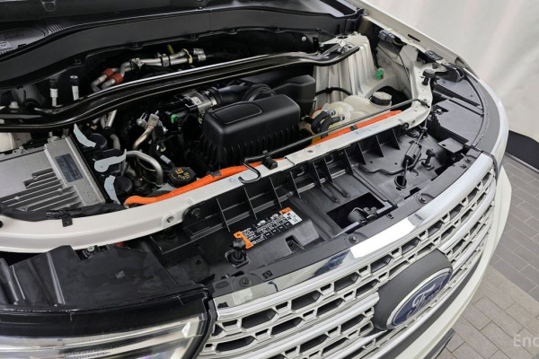 2022 Ford Explorer с пробегом 54 168 км