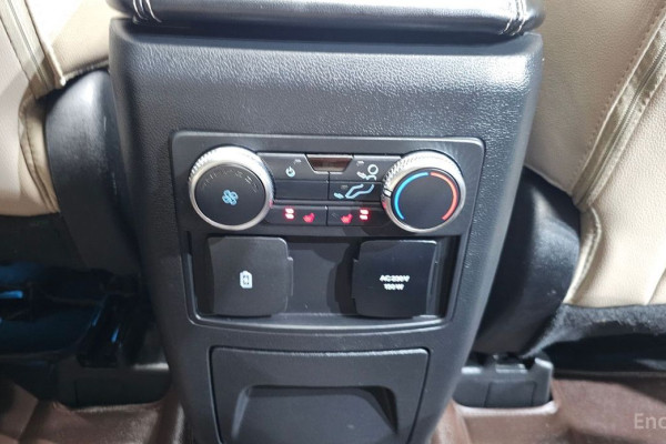 2022 Ford Explorer с пробегом 64 509 км