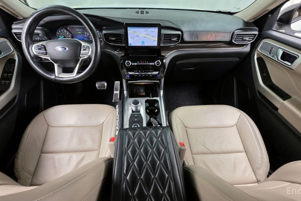 2022 Ford Explorer с пробегом 54 168 км