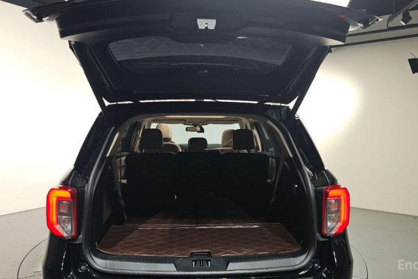 2022 Ford Explorer с пробегом 64 509 км