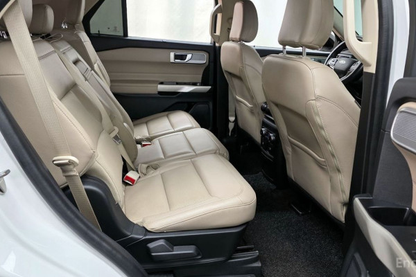 2022 Ford Explorer с пробегом 54 168 км