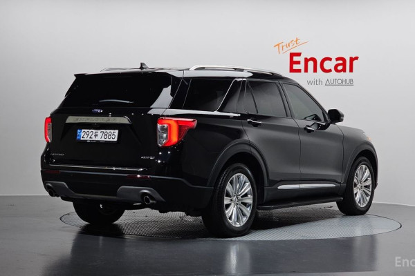 2023 Ford Explorer с пробегом 16 261 км