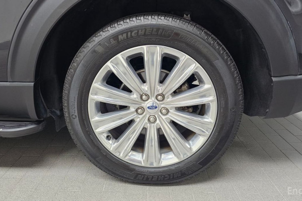 2023 Ford Explorer с пробегом 16 261 км