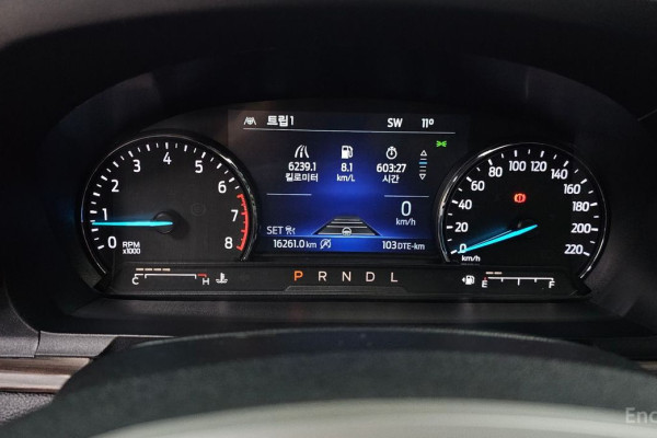 2023 Ford Explorer с пробегом 16 261 км