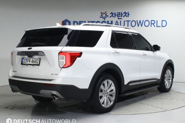 2022 Ford Explorer с пробегом 26 700 км