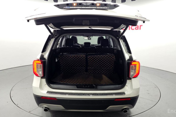 2022 Ford Explorer с пробегом 54 513 км