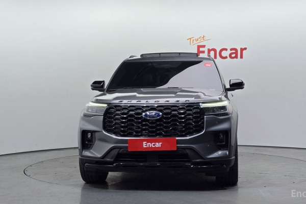 2024 Ford Explorer с пробегом 8 885 км