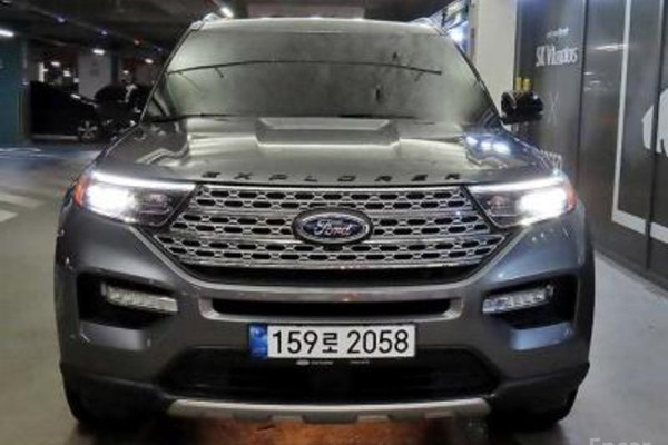 2023 Ford Explorer с пробегом 14 500 км