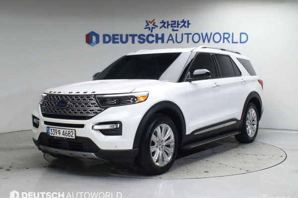 2022 Ford Explorer с пробегом 26 700 км