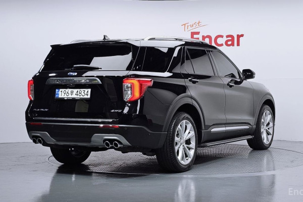 2023 Ford Explorer с пробегом 20 200 км