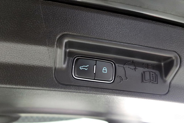 2022 Ford Explorer с пробегом 130 405 км