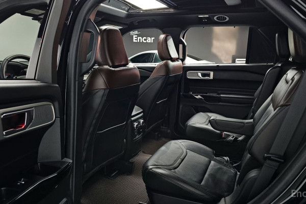 2023 Ford Explorer с пробегом 20 200 км