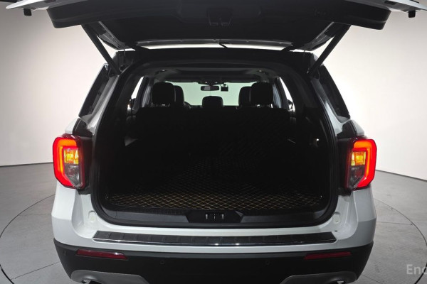 2022 Ford Explorer с пробегом 44 668 км