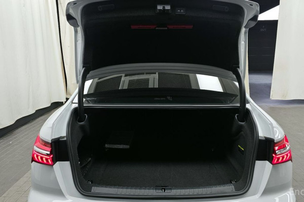 2021 Audi A6 с пробегом 30 722 км