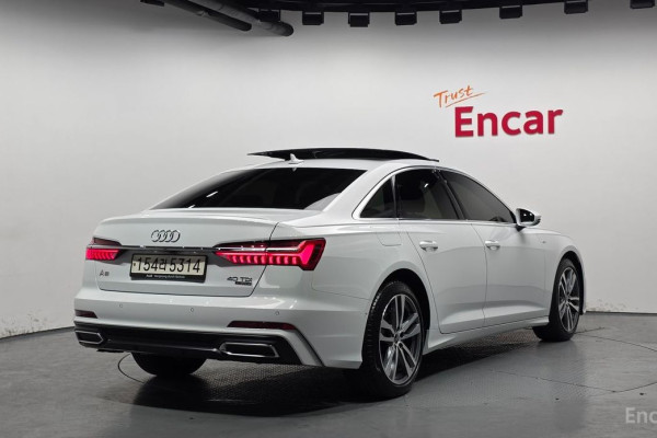 2022 Audi A6 с пробегом 15 063 км