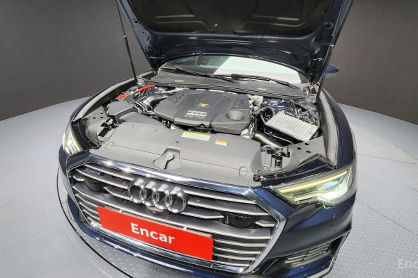 2021 Audi A6 с пробегом 54 045 км