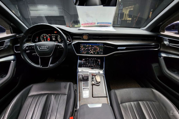 2021 Audi A6 с пробегом 54 045 км