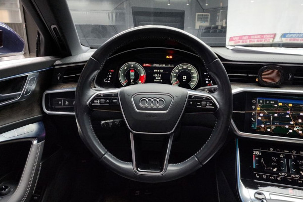 2021 Audi A6 с пробегом 54 045 км
