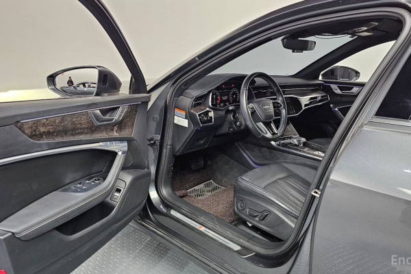 2021 Audi A6 с пробегом 92 200 км