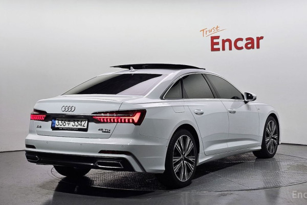 2022 Audi A6 с пробегом 55 494 км