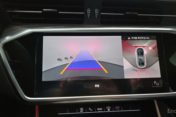 2022 Audi A6 с пробегом 64 005 км