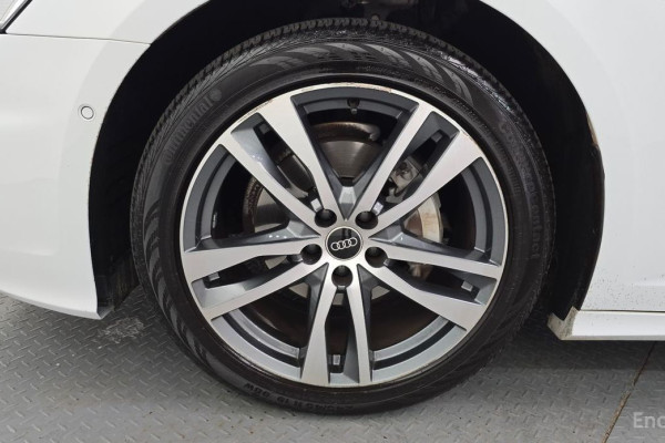 2022 Audi A6 с пробегом 83 276 км