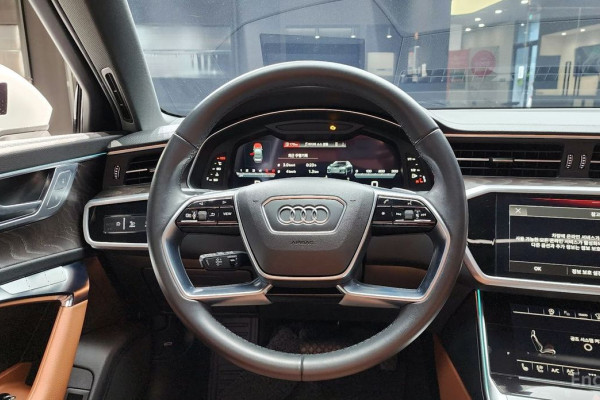 2023 Audi A6 с пробегом 43 547 км