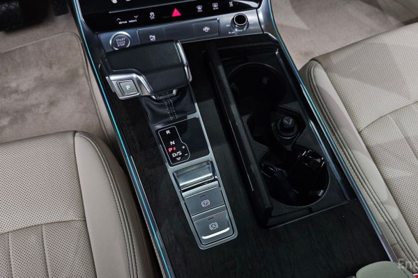 2020 Audi A6 с пробегом 28 002 км