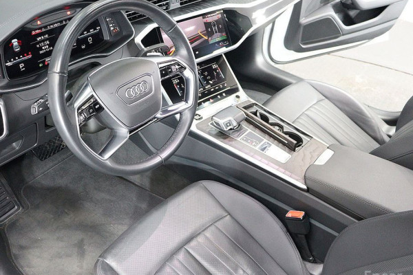 2022 Audi A6 с пробегом 66 635 км