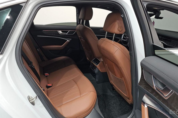 2023 Audi A6 с пробегом 25 702 км