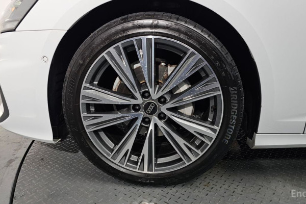 2023 Audi A6 с пробегом 31 296 км