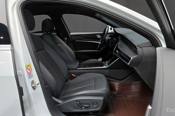 2023 Audi A6 с пробегом 63 783 км