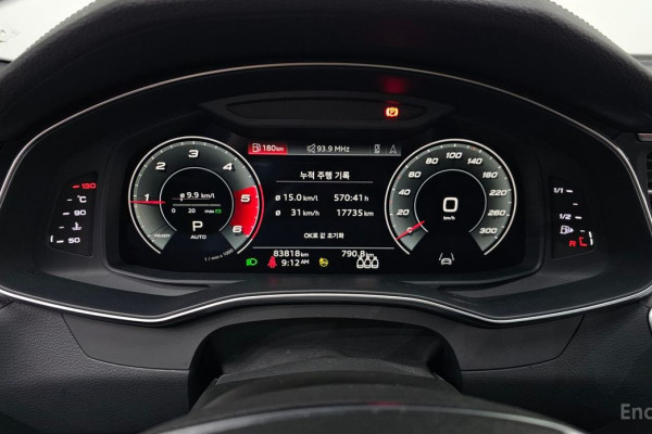 2021 Audi A6 с пробегом 83 818 км