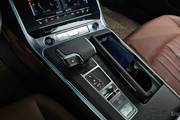 2021 Audi A6 с пробегом 83 818 км