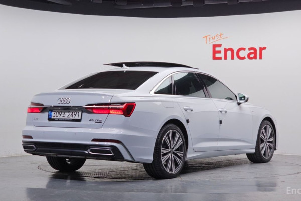 2023 Audi A6 с пробегом 15 702 км