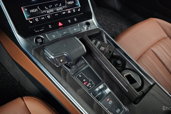 2023 Audi A6 с пробегом 15 702 км