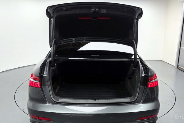 2023 Audi A6 с пробегом 11 317 км