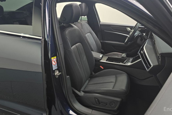 2022 Audi A6 с пробегом 27 939 км